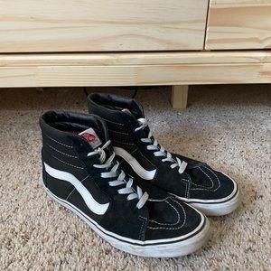 Classic black and white SK8-HI Vans